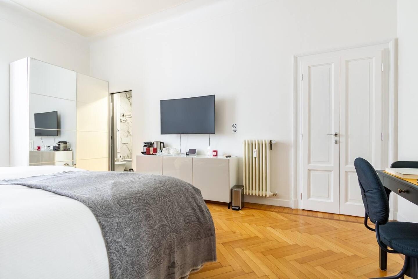 B&B Liberty Suite Milan Room photo